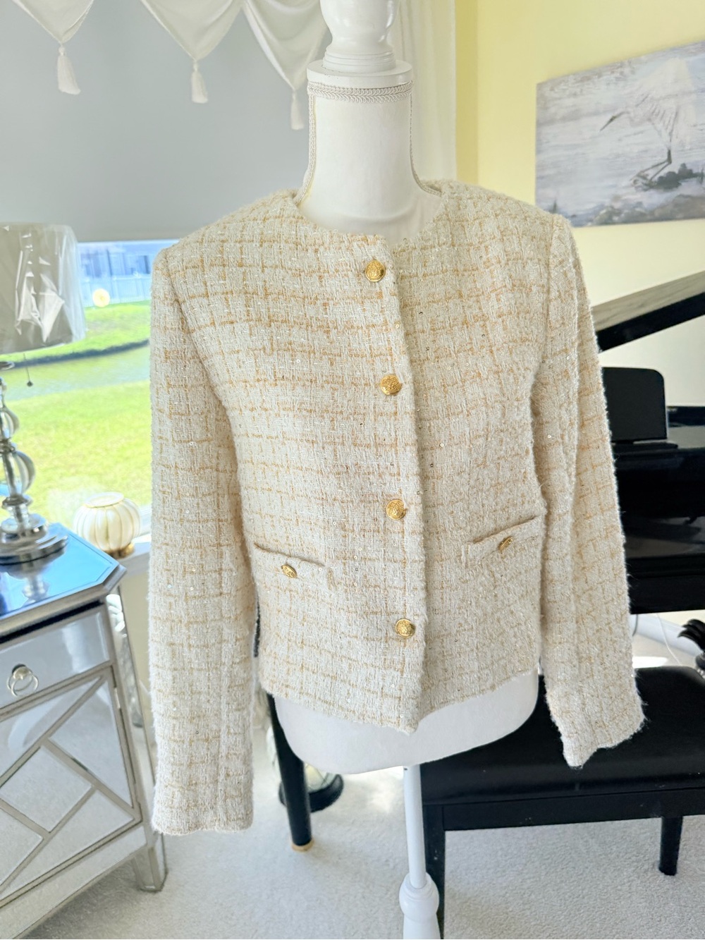 Marled cream blazer tweed shimmer beige gold tone buttons classic career dressy